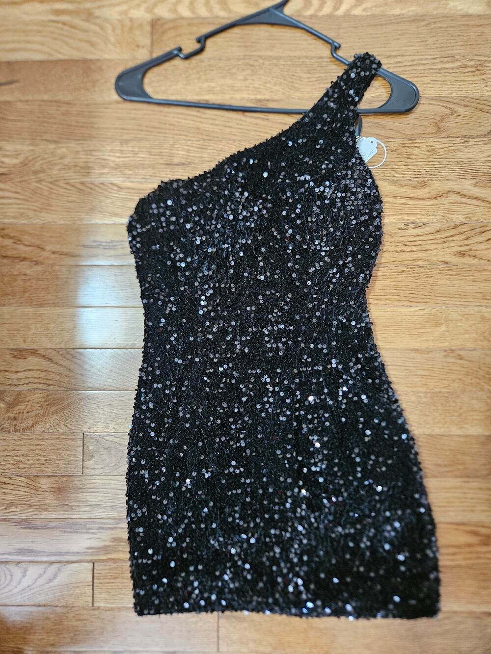 Hebeos formal dress, size 5